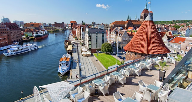 La ciudad turística de Gdansk en Polonia