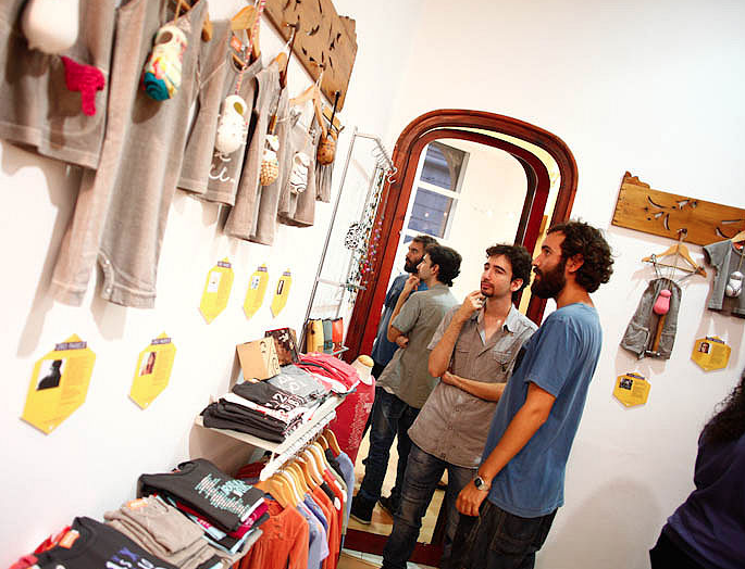 Que Maten al Diseñador: Oro Parece, Plátano es. VDW 2012