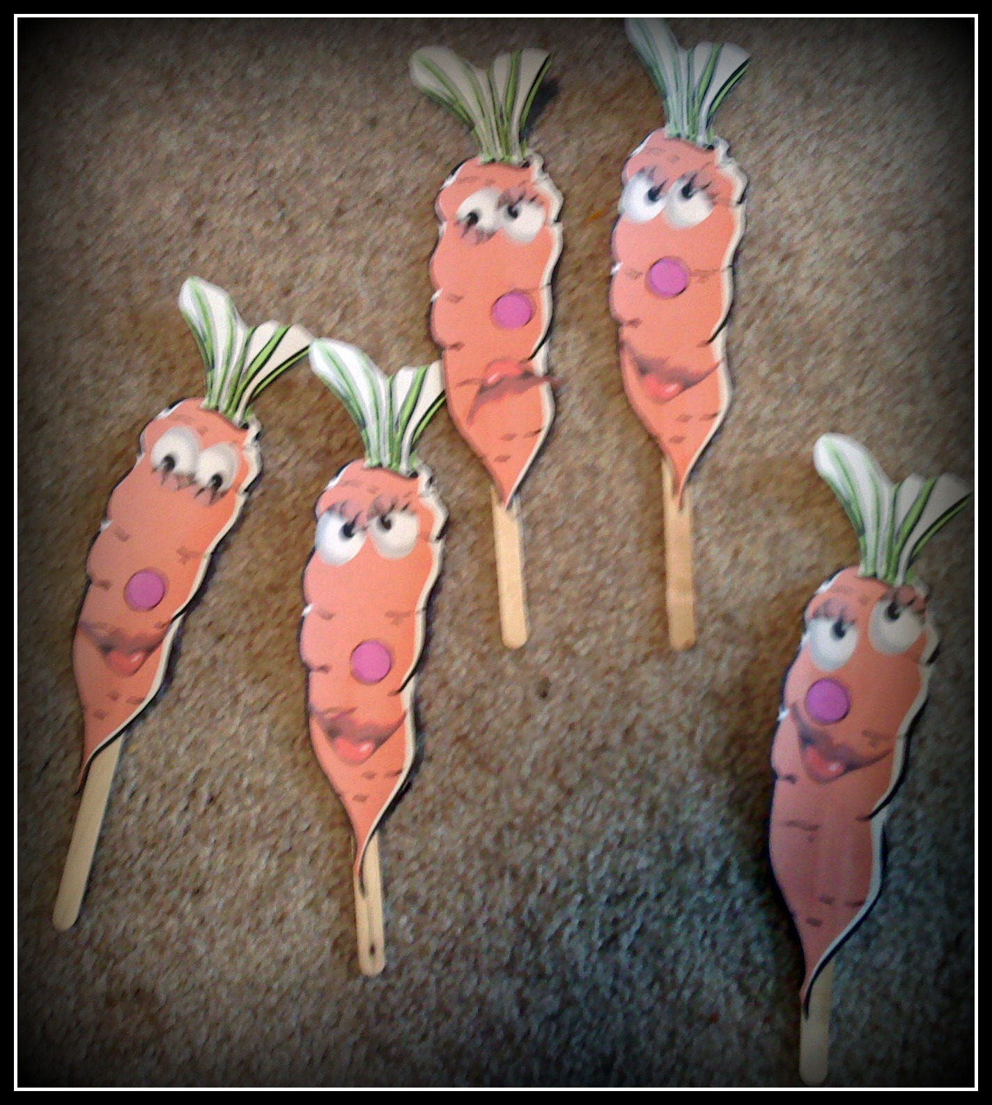 The Walnut Acre Chronicles: Cute Carrot Puppets