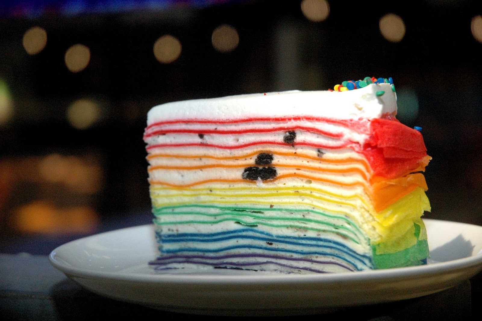 DUDE FOR FOOD Triple Treat ThreeInOne at Glorietta 3 with Pepi Cubano, Paper Moon Cake