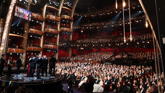 dolby_theater_oscar.jpg