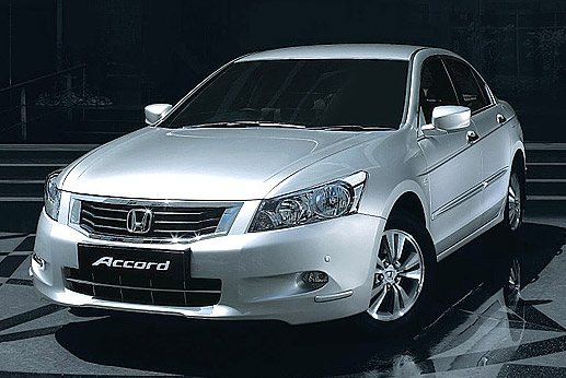 Honda Accord 2.4 M/T Overview