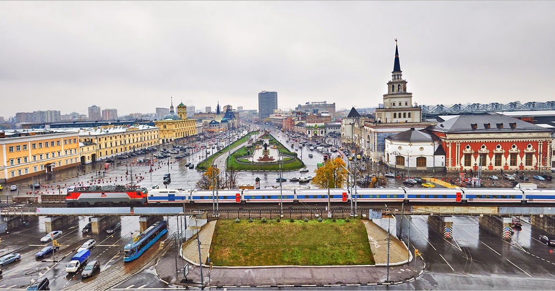 Площадь ленинградского вокзала