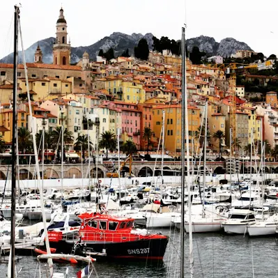 Things to do in Menton - Check out the harbor