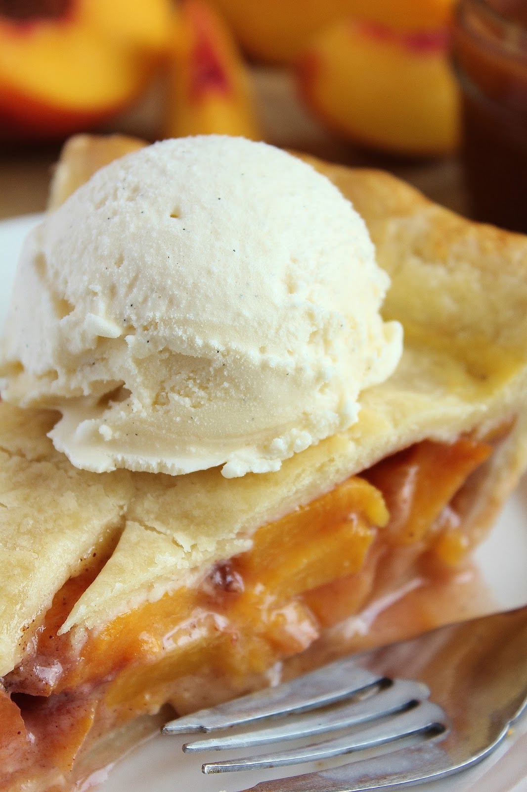 The BEST Peach Pie