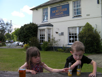 lunch in the pub garden mortimer arms southampton