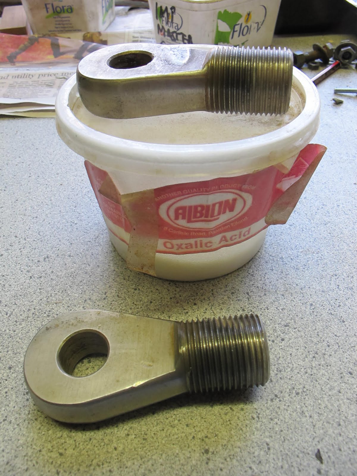 CKD Boats Roy Mc Bride How to clean stainless steel with Oxalic Acid