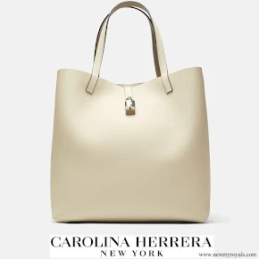 Meghan Markle carried Carolina Herrera Mariola Shoulder Bag