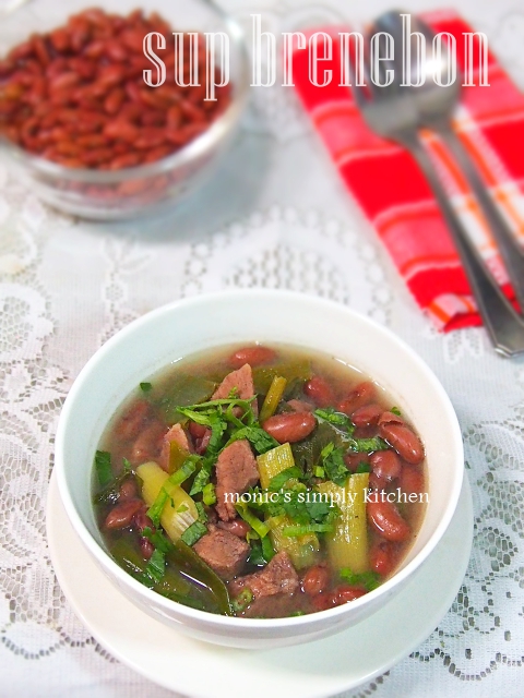 sup kacang merah khas Manado