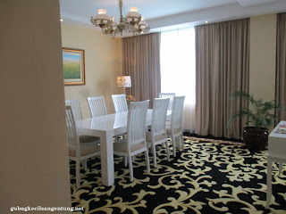royal suite room