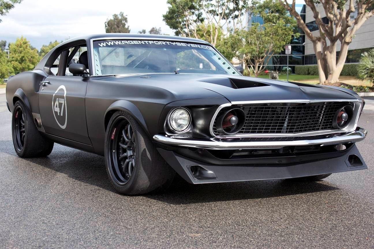 Ford mustang ss