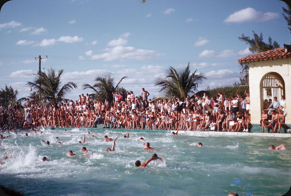 Color Photos Document Beautiful Life of Florida in the 1950s ~ vintage