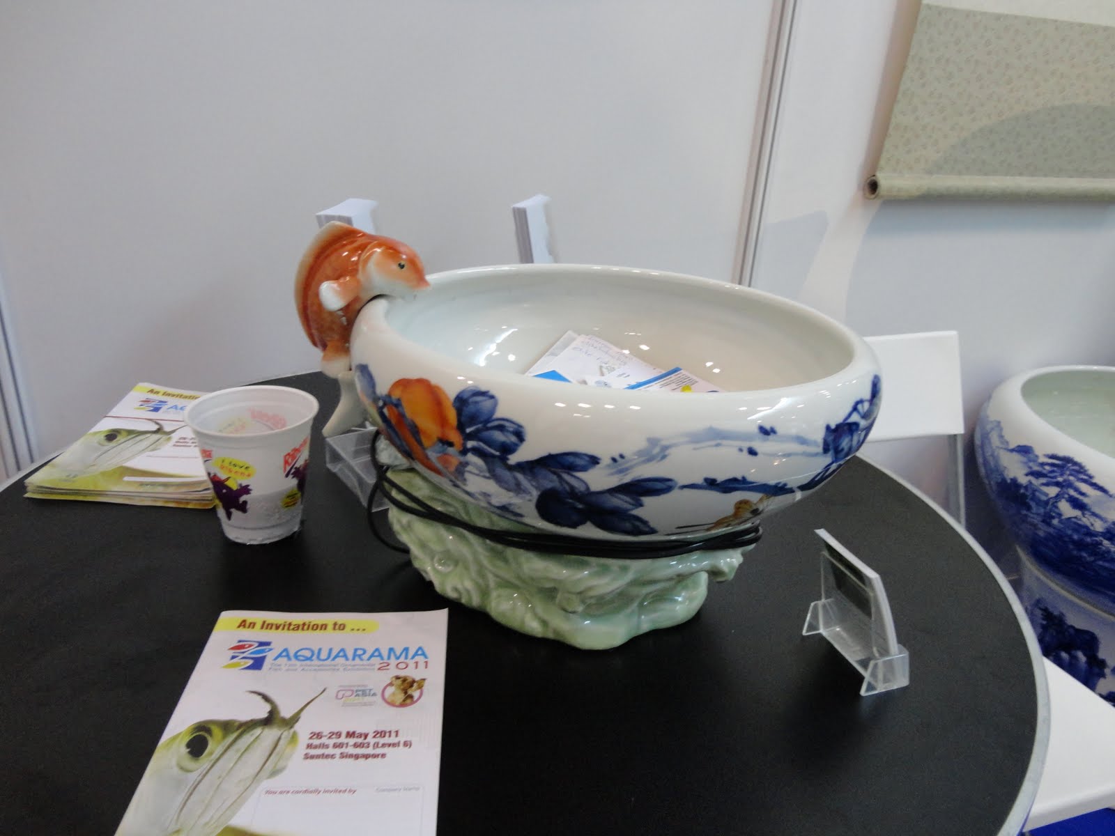 Picture of Eric's Big Events and Adventures: Ornamental Goldfish Bowls... As they ...