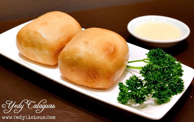 Wee Nam Kee's Crispy Mantou Bread with Condensed Milk