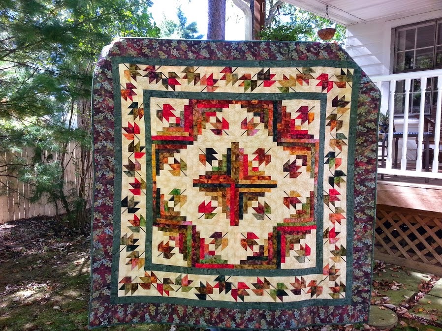Glady's Gab on Quilts and Quotes Maple Leaf Log Cabin Quilt 007