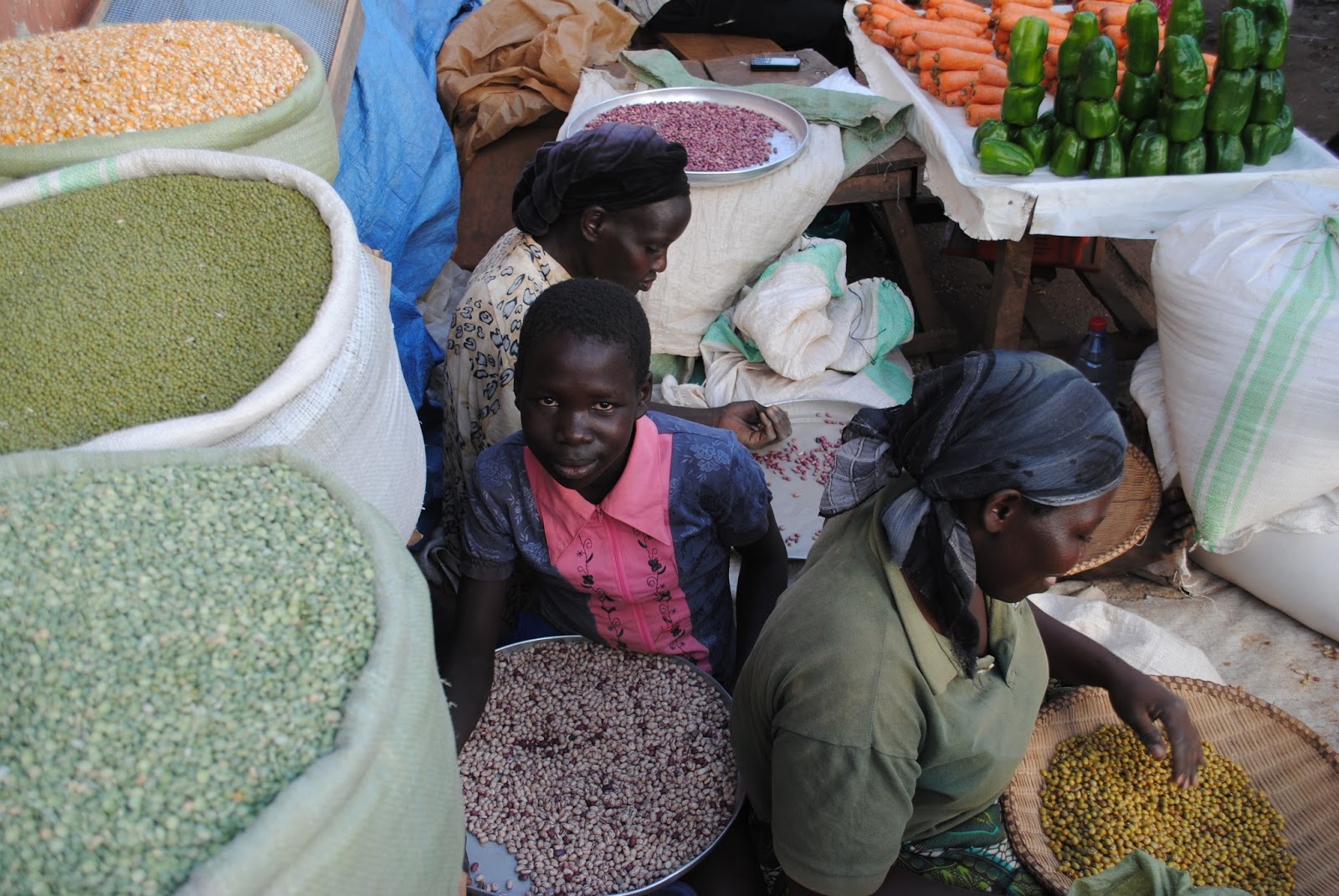 Hansens in Uganda Views of Kampala and open market