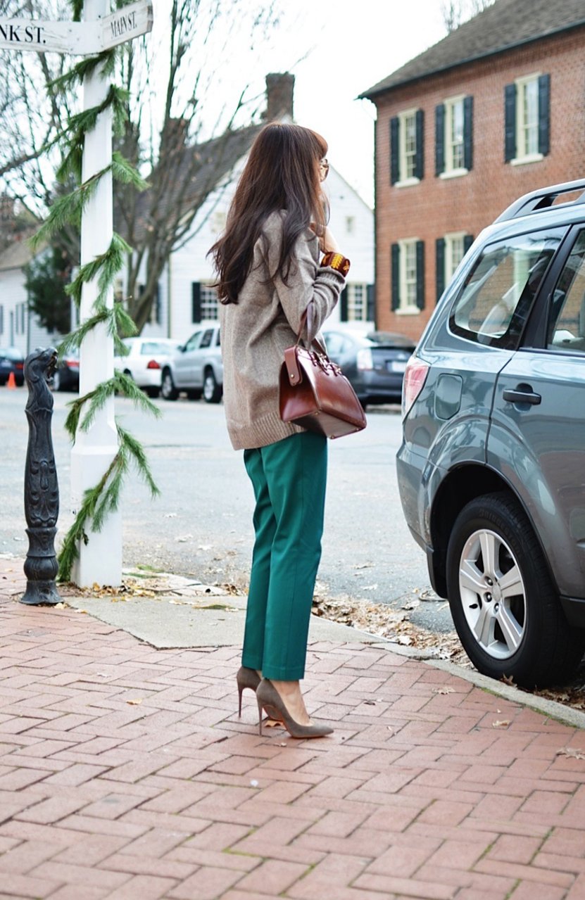 Suede Pumps Street Style 