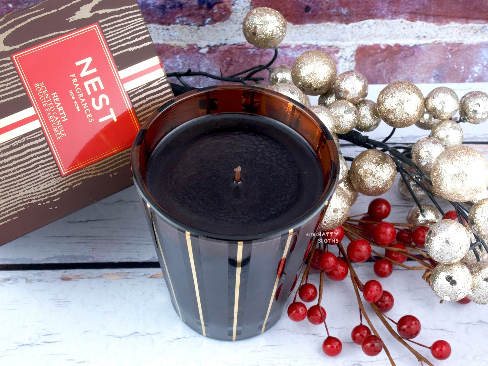 NEST Fragrances Holiday 2019 Hearth Scented Candle & Birchwood Pine