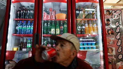 Mayor tasa de mortalidad del mundo: los refrescos se cobran más vidas que la violencia en México