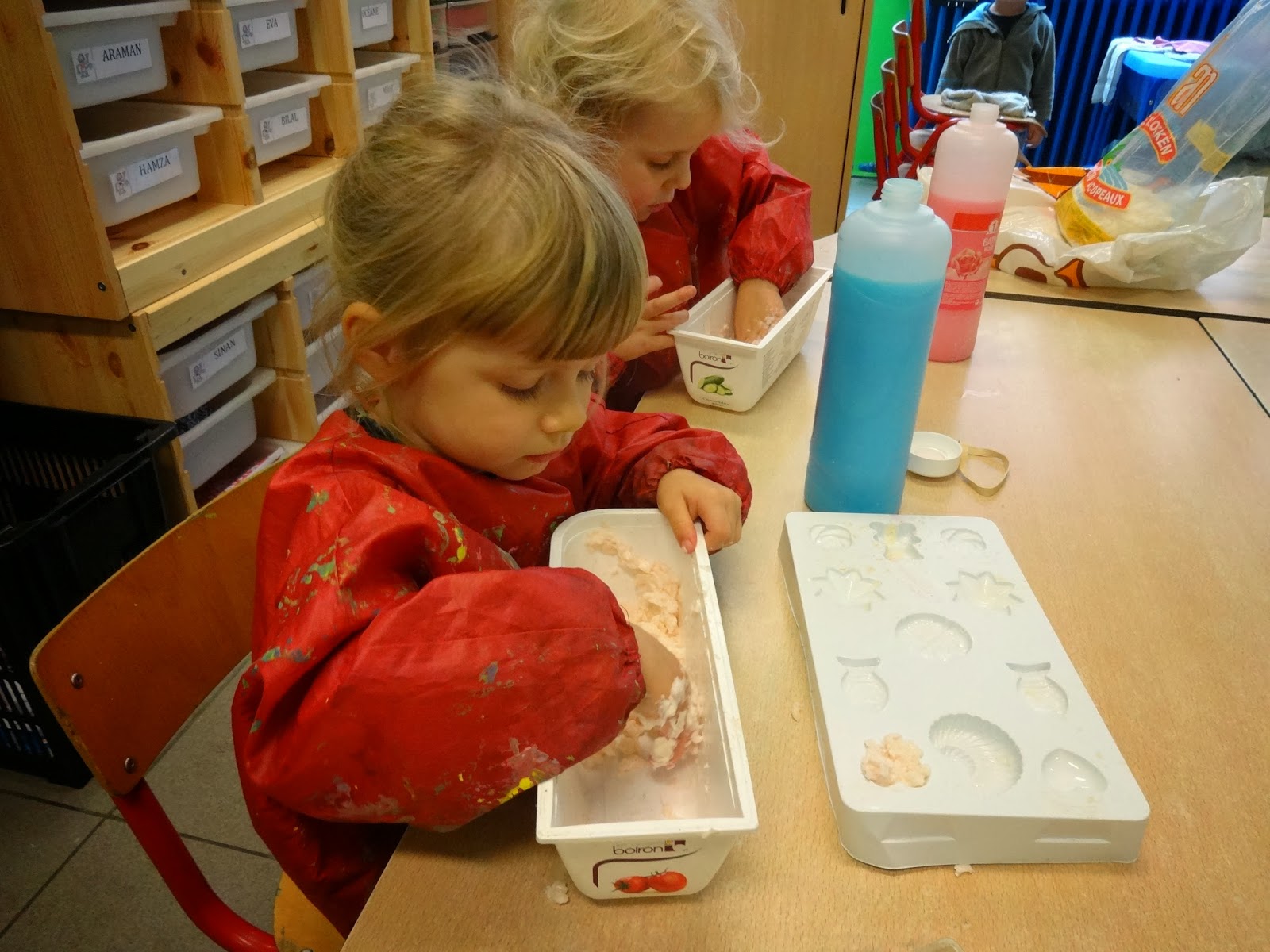 De aapjesklas: Thema: Ik kan het zelf!