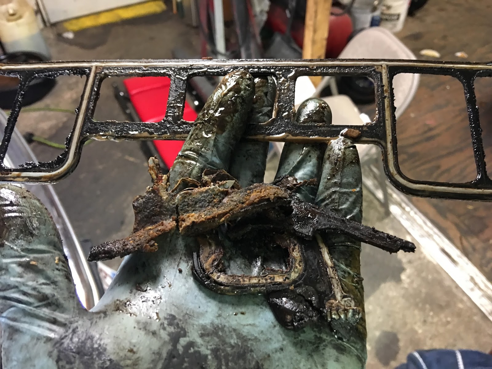 GMT400 5.7 Vortec Intake Gasket Failure Artisan