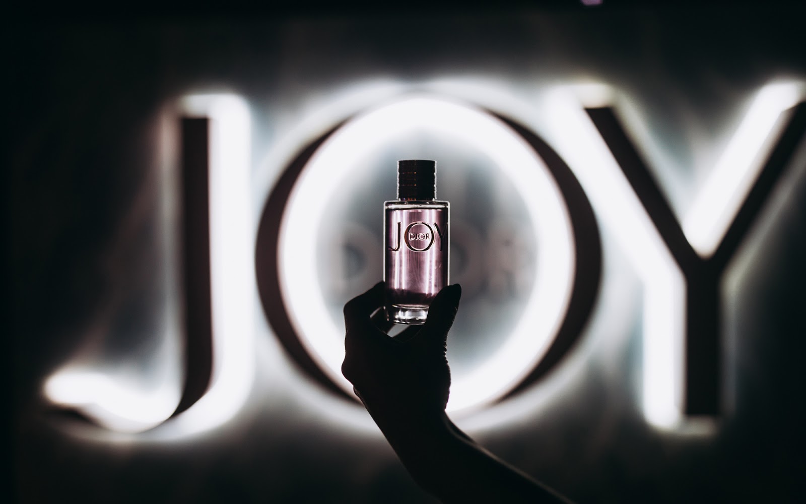 В начале сентября французский дом Dior презентовал свой новый аромат Joy by...