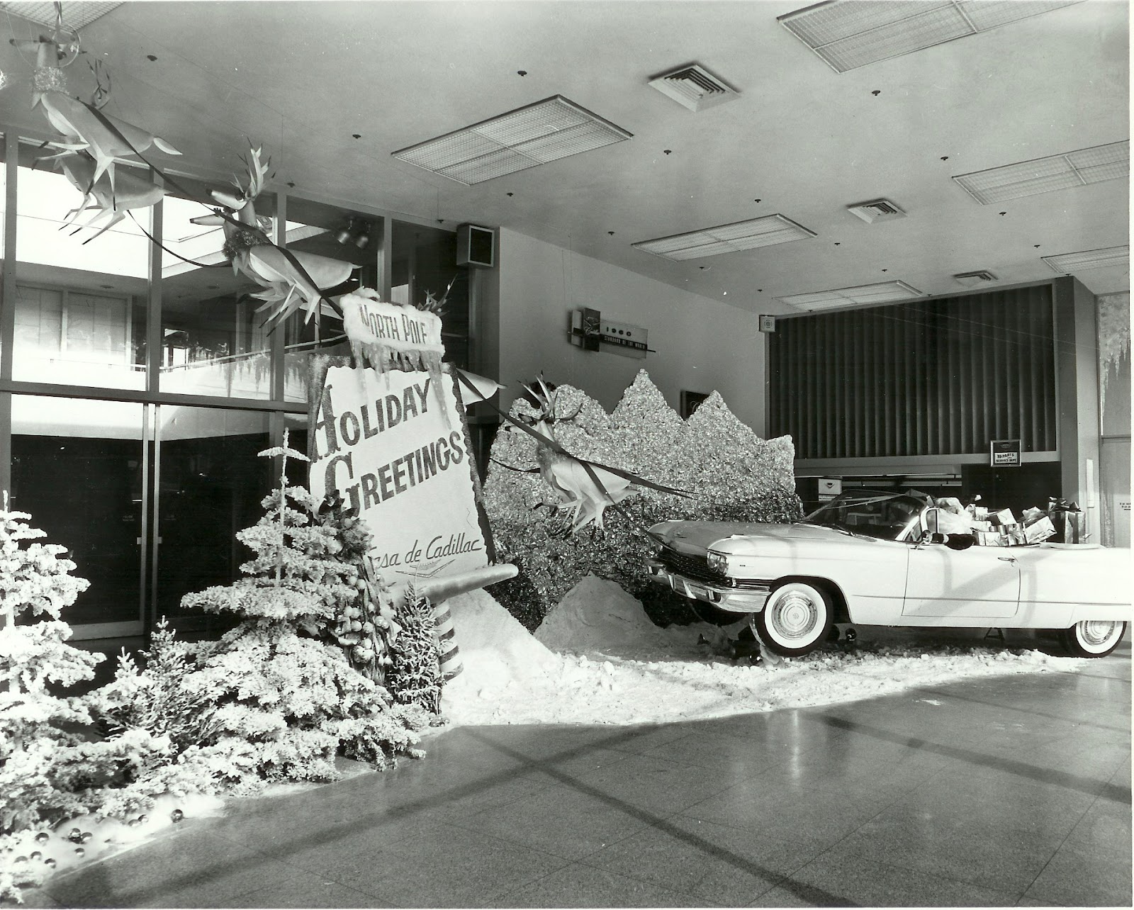 Casa De Cadillac >> Palm Springs Automobilist Casa De Cadillac A Mid Century Casa De Cadillac >> Palm Springs Automobilist Casa De Cadillac A Mid Century