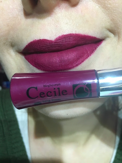 cecile long kisses lip gloss 30 swatch1