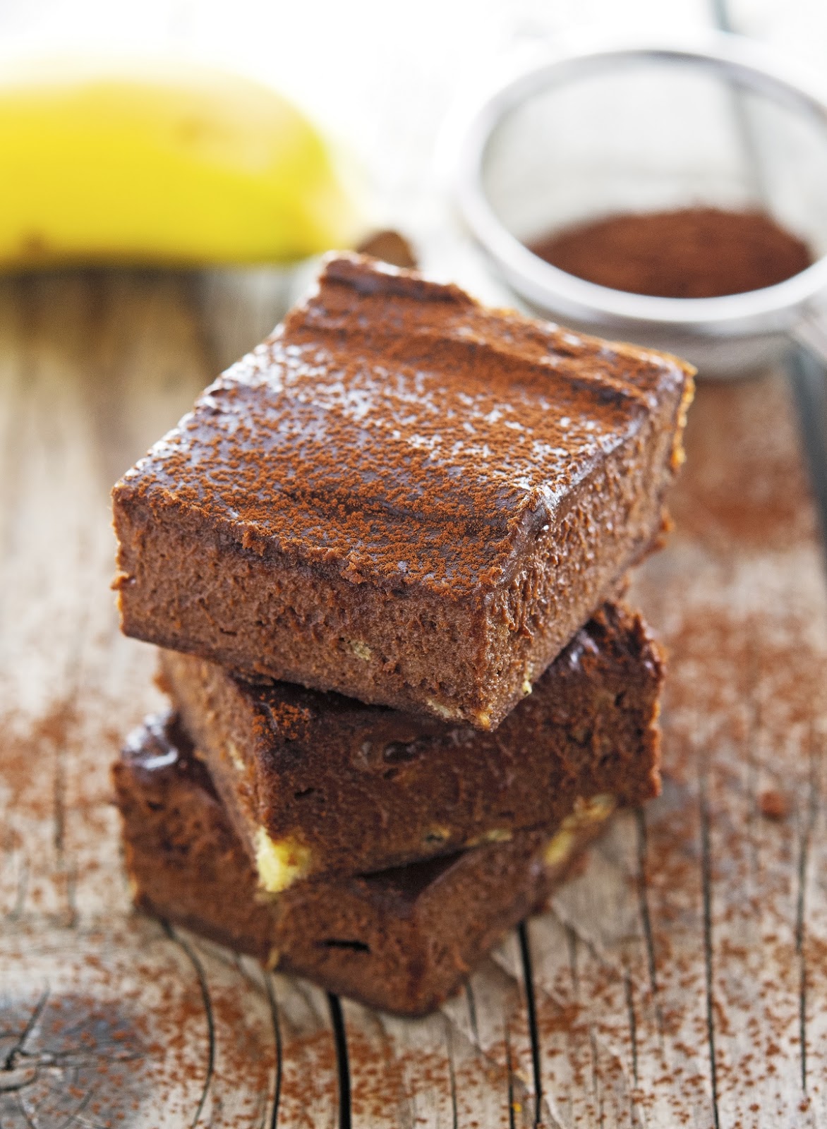 3-Ingredient Fudgy Chocolate Blender Brownies