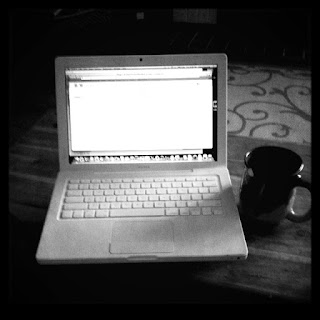 macbook, coffee