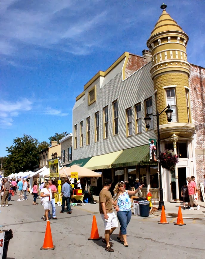 Midway Messenger Vendors flocked to sign up for Midway Fall Festival