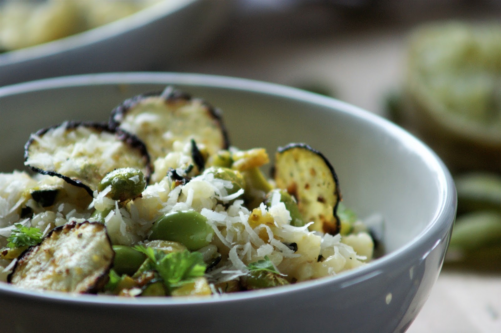 Grünes Risotto mit Zucchini und Edamame - Papilio Maackii