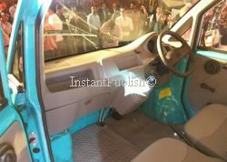 mahindra jeeto minivan cng