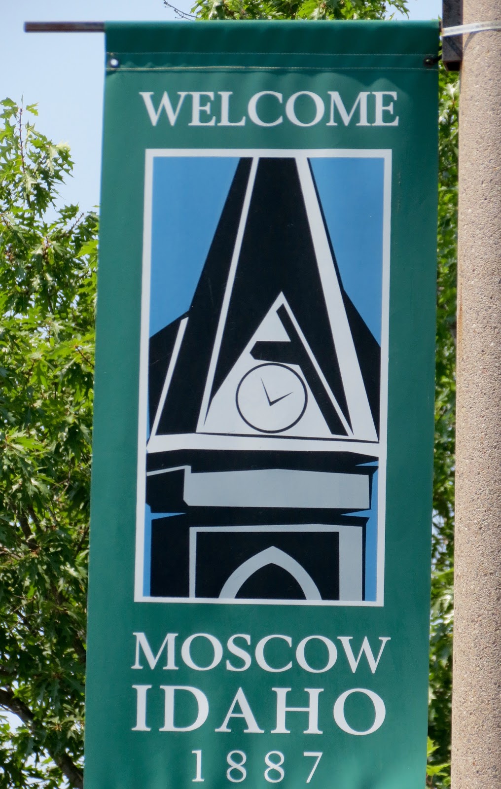 Bambi's Most Magnificent Adventures Moscow, Idaho and Musings on Smoke