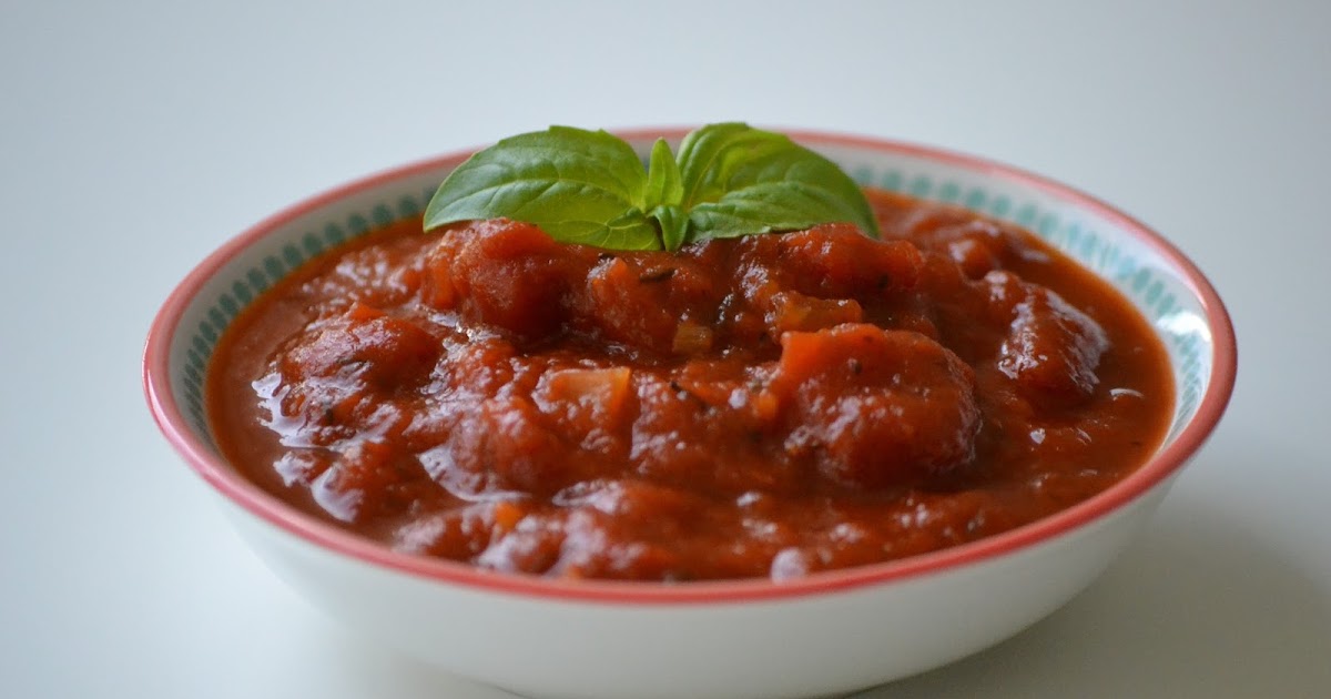 Gute Nahrung macht glücklich : Superleckere klassische Tomatensauce