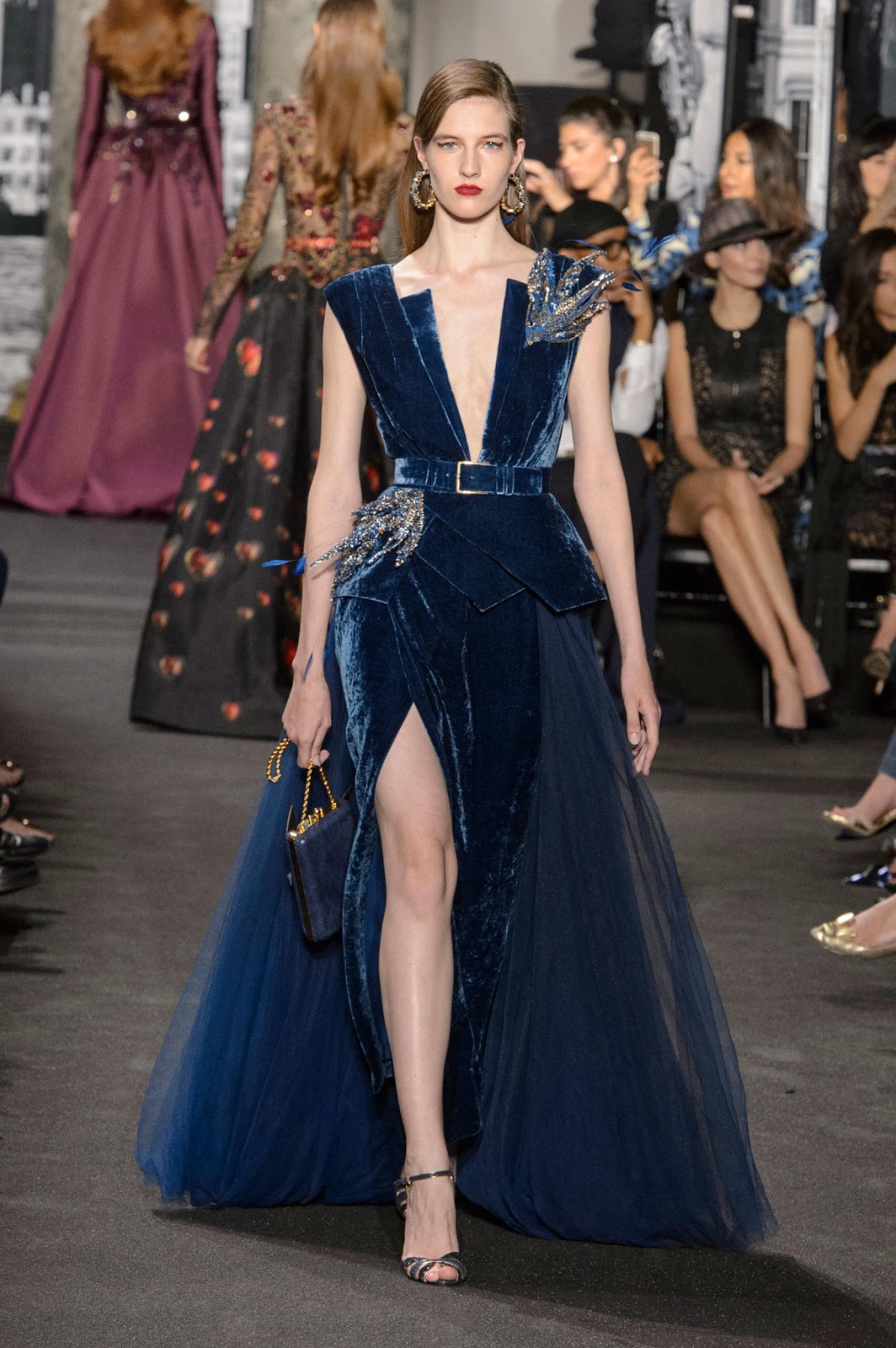 Europe Fashion Men's And Women Wears......: ELIE SAAB SHOWED MOMMY AND ...