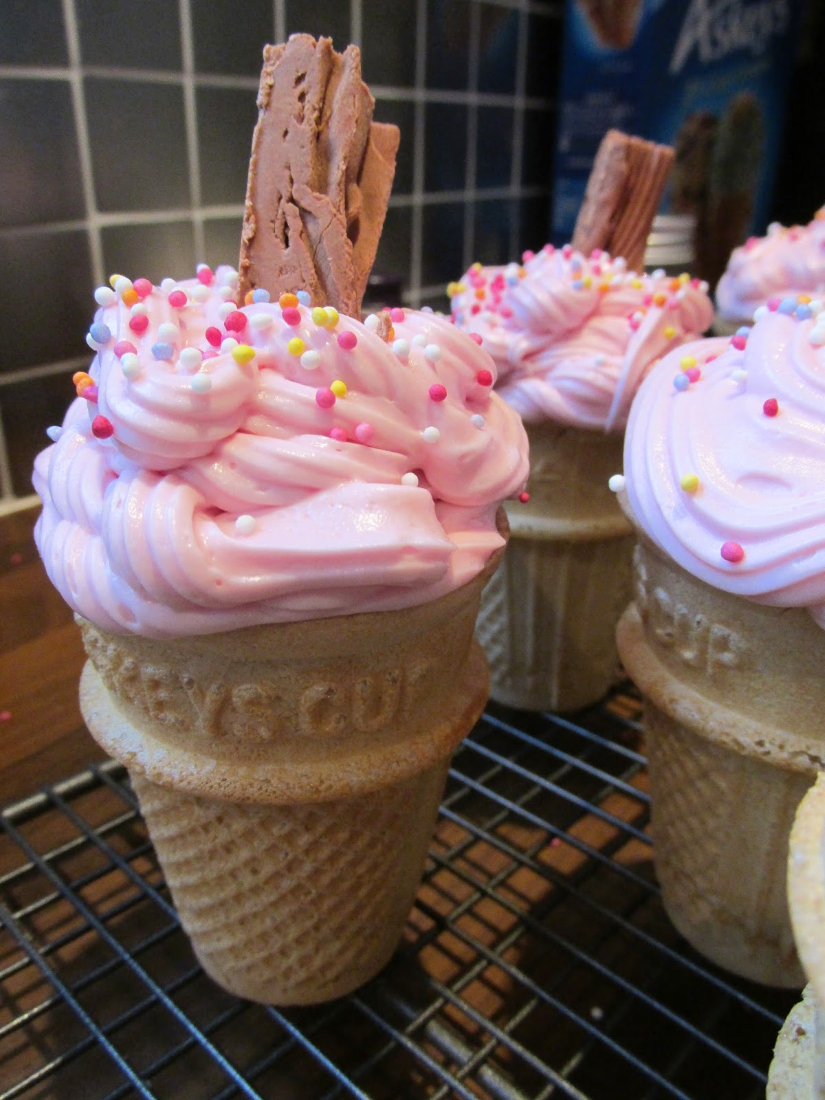 ice_cream_Cup_Cakes