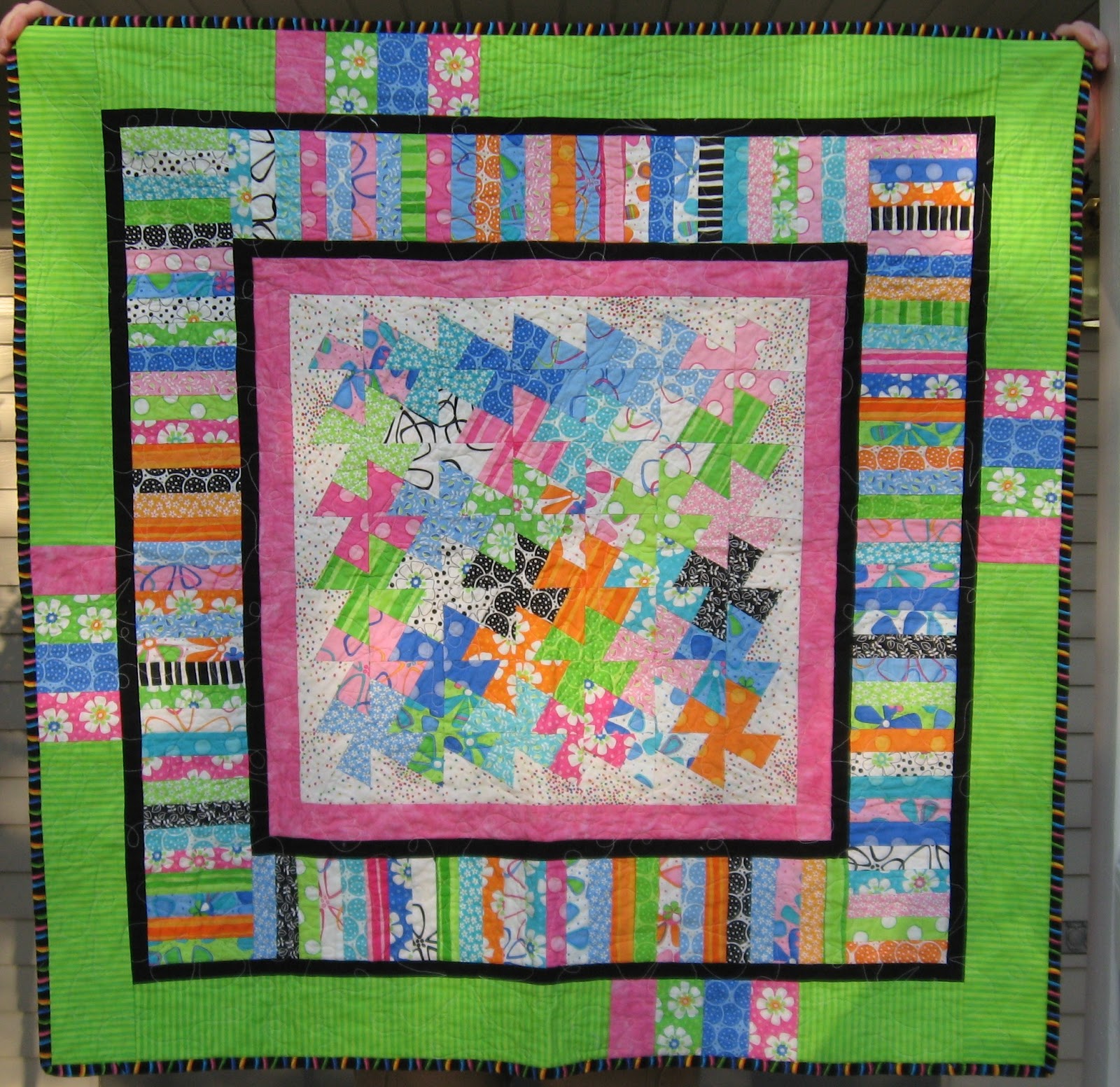 Troublesome Creek Quilts: Hands 2 Help Update