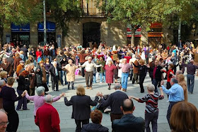 Sardanas: A Traditional Catalan Dance