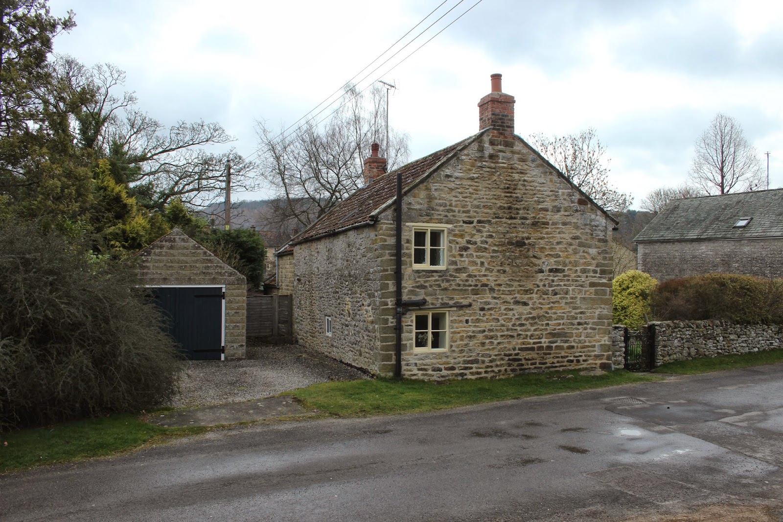 ANTECEDENT ARCHITECTURE Houses of the North York Moors HuttonleHole