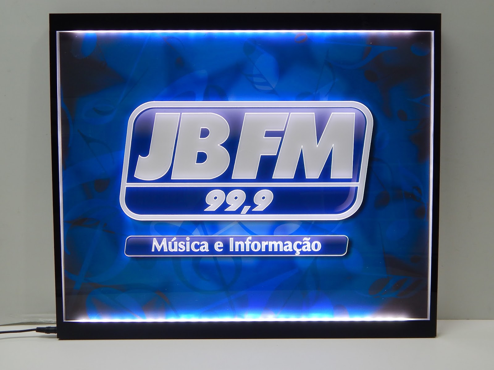 PAINÉIS DE LED RÁDIO JB FM