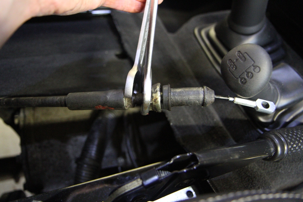 Defender 90 XS Repositioned Hand Brake Lever