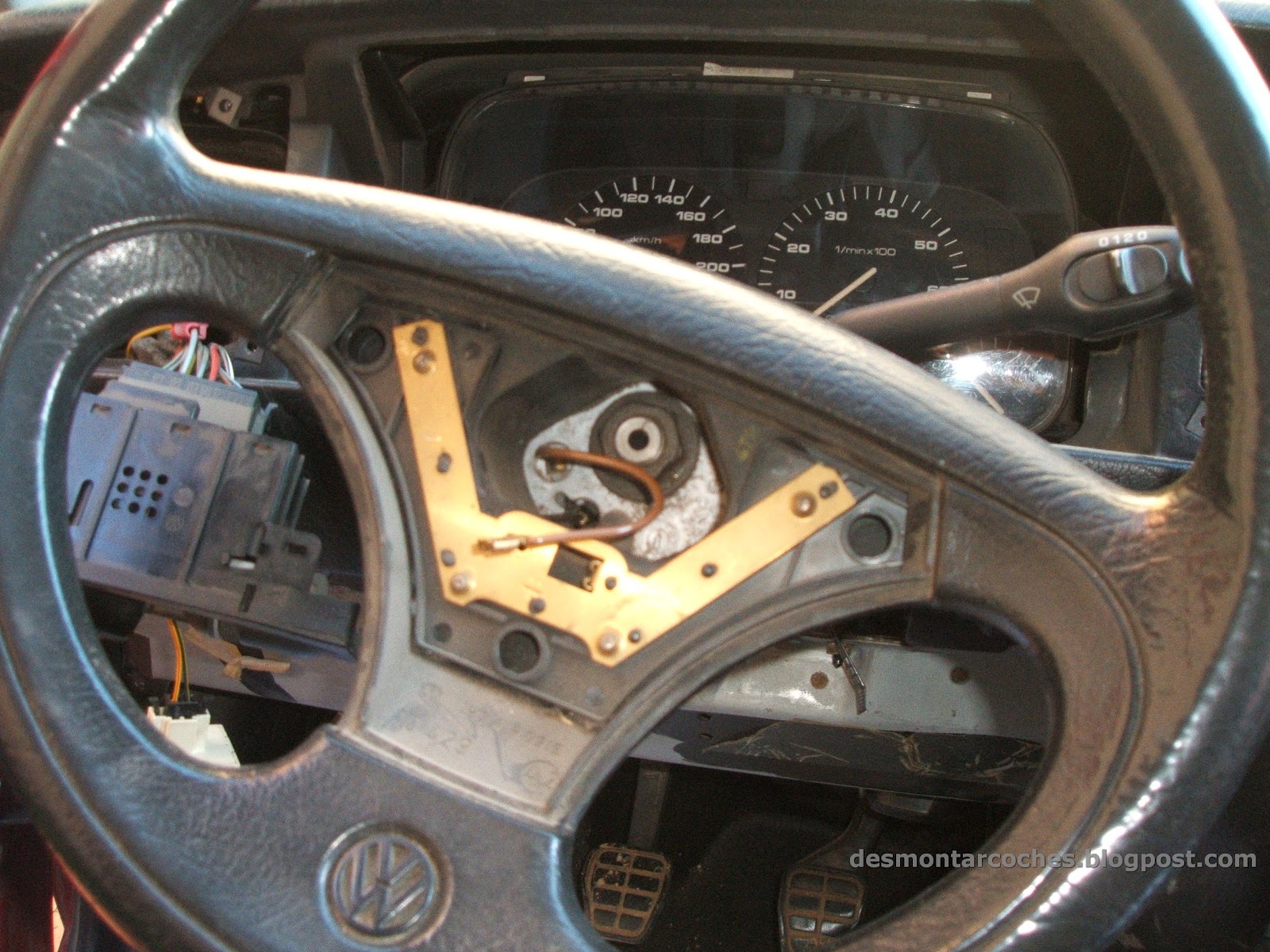 como arreglar el claxon del volante como arreglar el claxon del volante