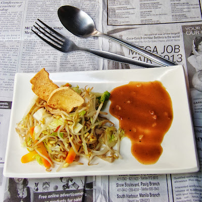 Bean Sprout and Peanut Sauce lumpiang togue, tofu recipe, bean sprout recipe, vegetable recipe, easy vegetable recipe, sauteed vegetable recipe, vegetable and tofu recipe