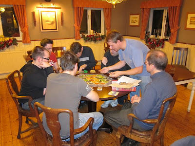 Settlers of Catan - Martin explaining the rules in a  6 player game