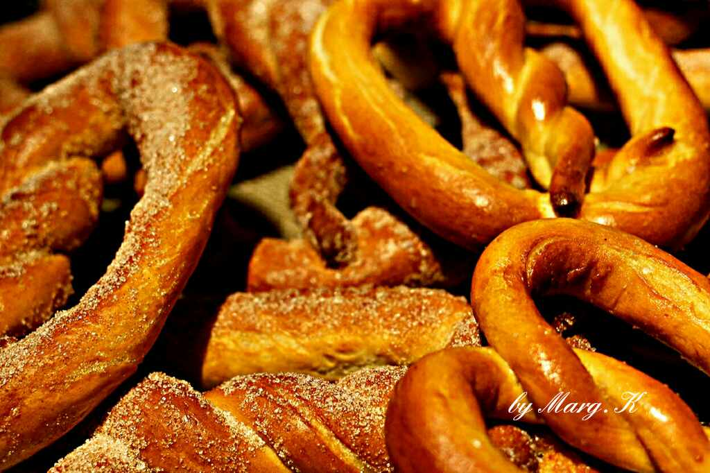 Auntie Anne's Pretzels . Auntie Anne's 香酥捲餅