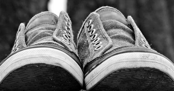 Cara Memasang Tali Sepatu dengan Berbagai Bentuk - Ketikanku
