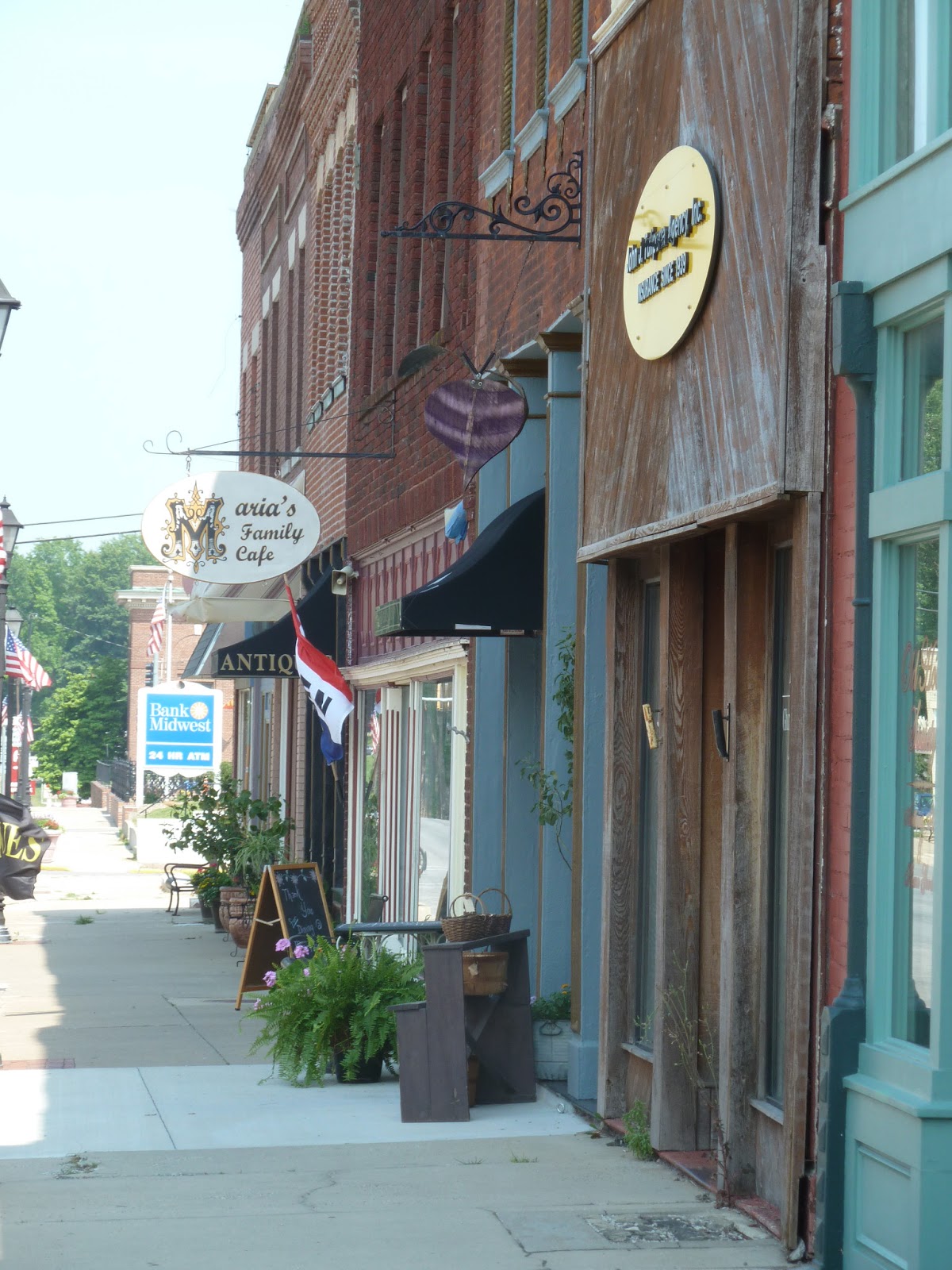 Cottonwood Lane Primitives Lexington, MO