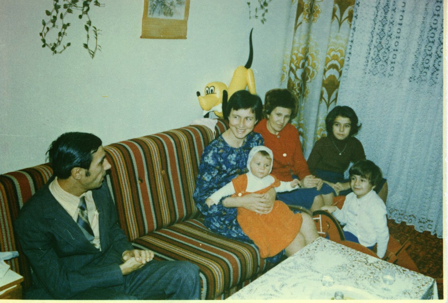 Olivia Maria, Nicolae, Magdalena, Silviu Marcov, Maria, Irina Craciunas in 1980 Bucharest sector 6