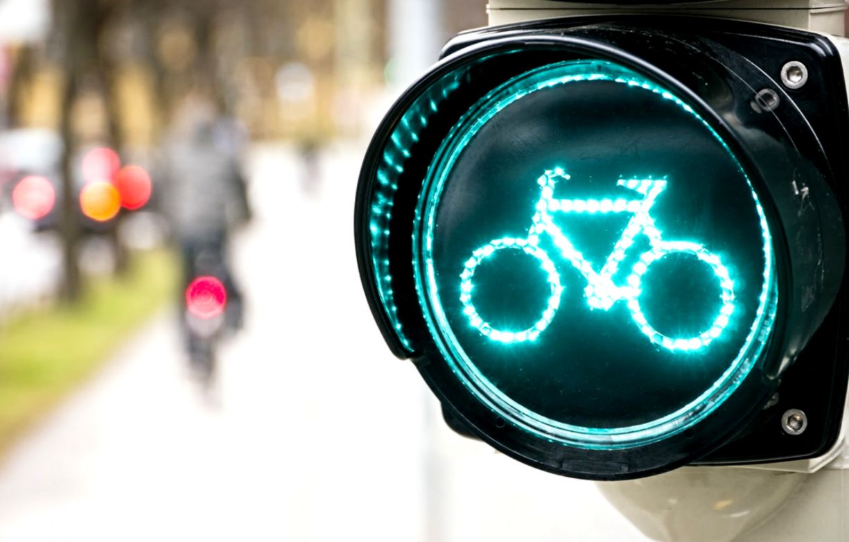 Wallpaper bike background Wallpaper blur traffic light